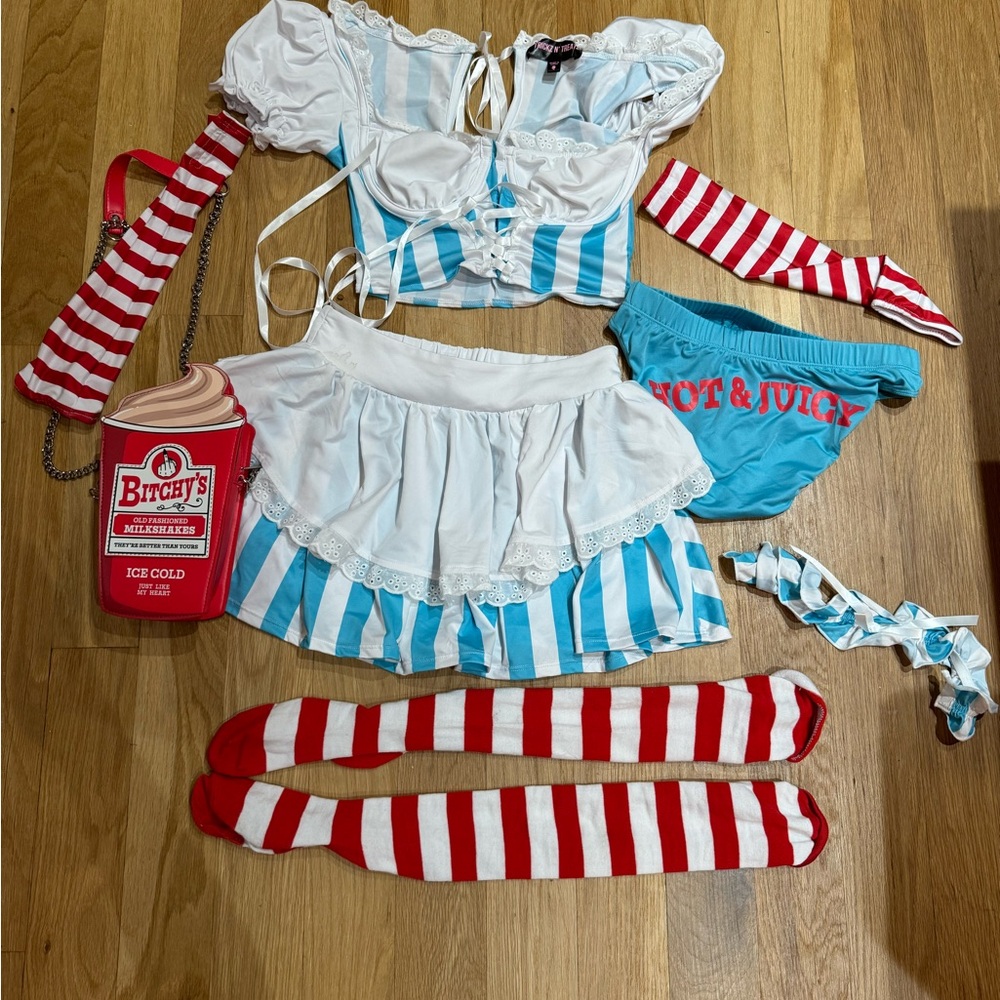 Wendy’s / Dorothy costume